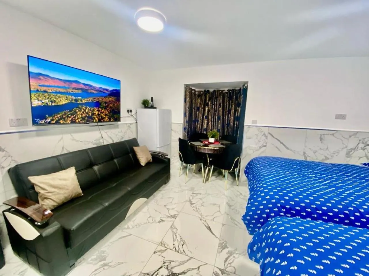 The Royal Boutique Studio By Heathrow Sleep 4 Appartement Hayes  Hayes (Greater London)